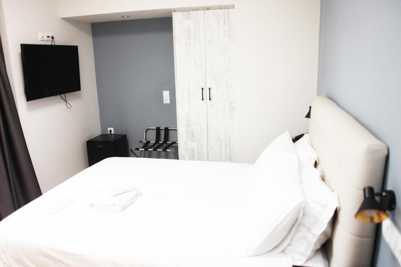 Apollon Filoxenia Hotel Corinth Bagian luar foto